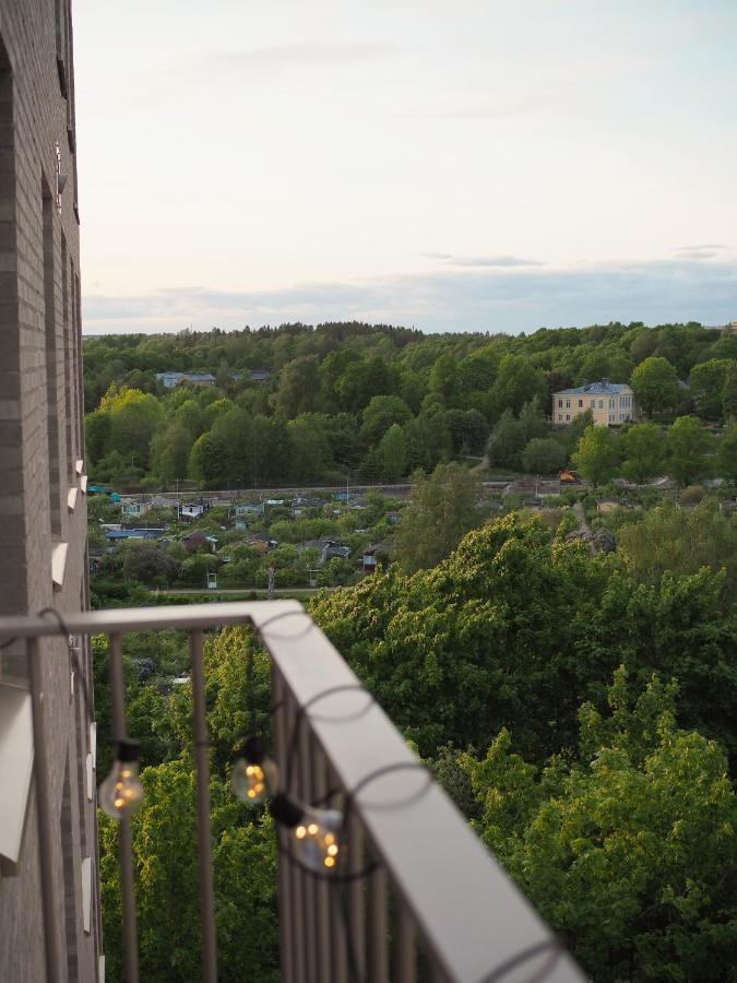 Candy-Colored Two-Room Condo With Sweet Views Helsinki Eksteriør billede